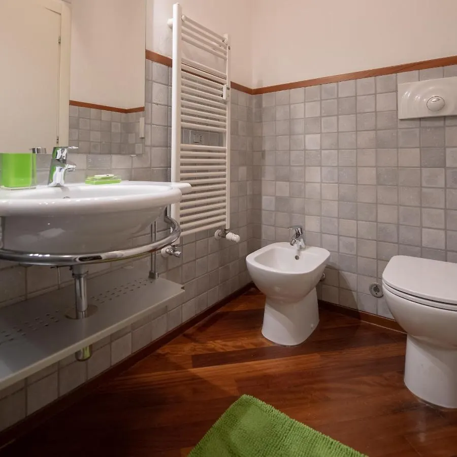 Madeleine Apartments - Residenza Belle Epoque Milano İtalya